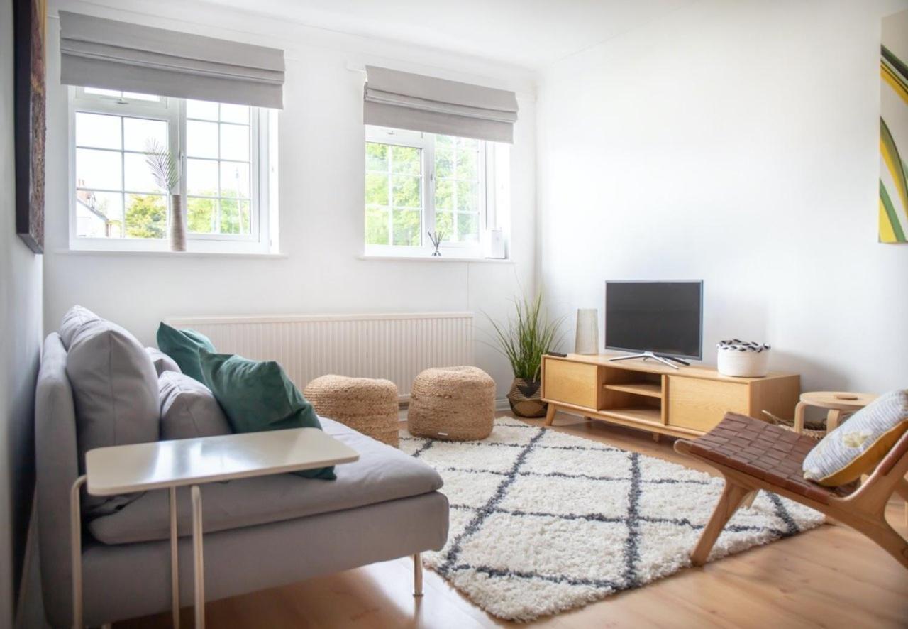 Guestready - Homely Leeds City Apartment Sleep 4 Meanwood Kültér fotó