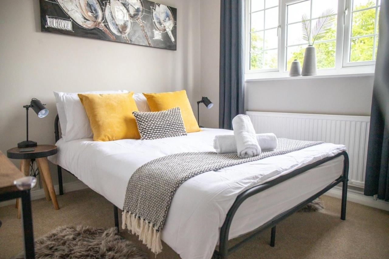 Guestready - Homely Leeds City Apartment Sleep 4 Meanwood Kültér fotó