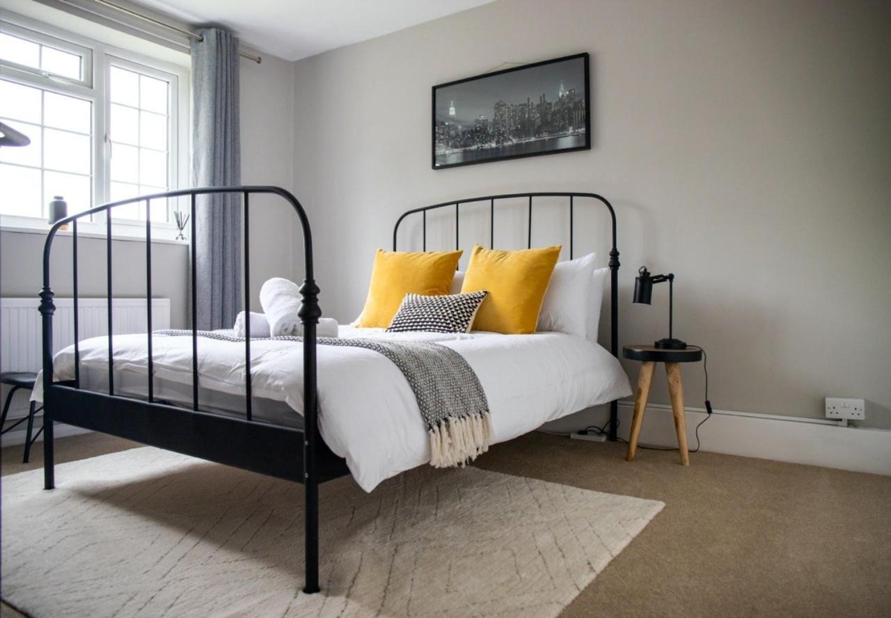 Guestready - Homely Leeds City Apartment Sleep 4 Meanwood Kültér fotó