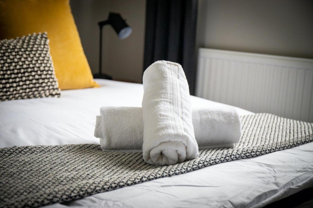 Guestready - Homely Leeds City Apartment Sleep 4 Meanwood Kültér fotó