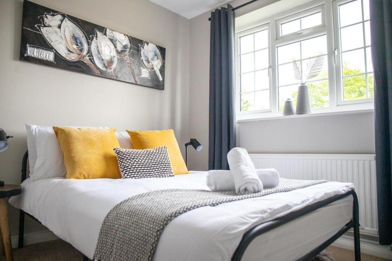 Guestready - Homely Leeds City Apartment Sleep 4 Meanwood Kültér fotó