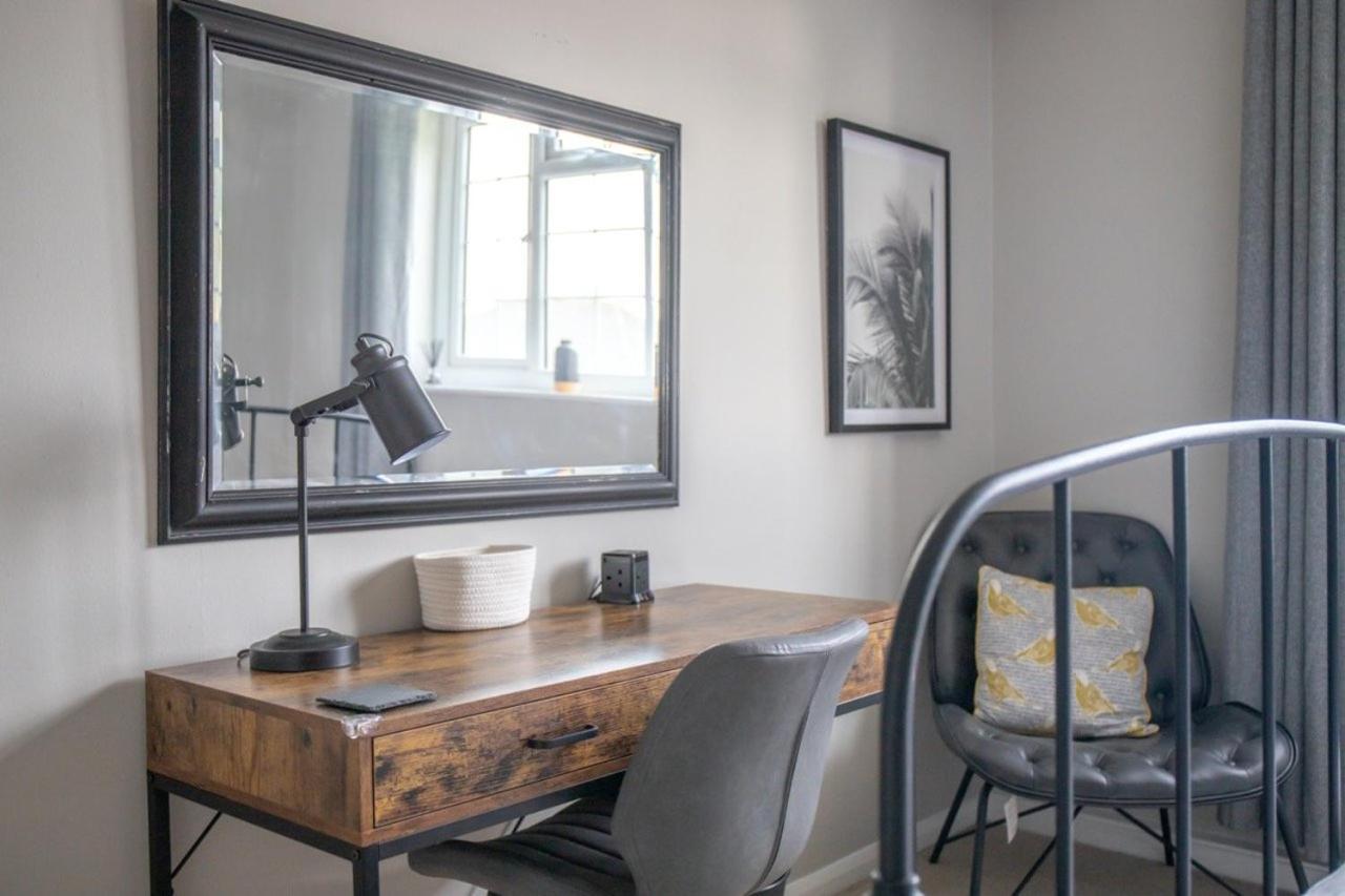 Guestready - Homely Leeds City Apartment Sleep 4 Meanwood Kültér fotó