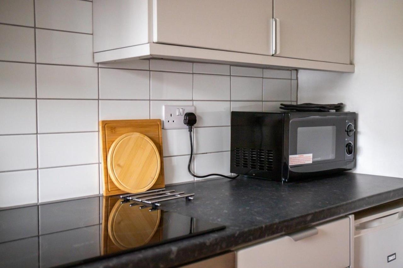Guestready - Homely Leeds City Apartment Sleep 4 Meanwood Kültér fotó