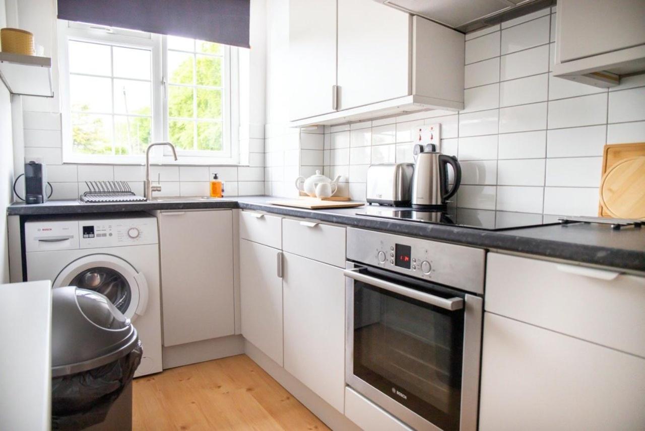 Guestready - Homely Leeds City Apartment Sleep 4 Meanwood Kültér fotó