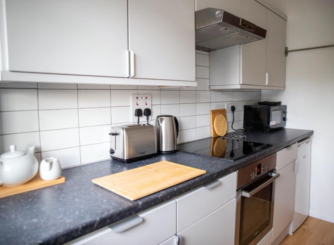 Guestready - Homely Leeds City Apartment Sleep 4 Meanwood Kültér fotó